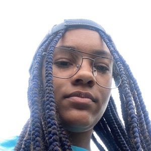 Meet your Posher, Shynia